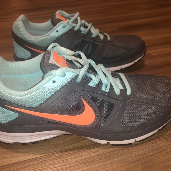 Nike Air Relentless - Picture 1 of 5